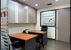 High Street Centre (D6), Office #628718841